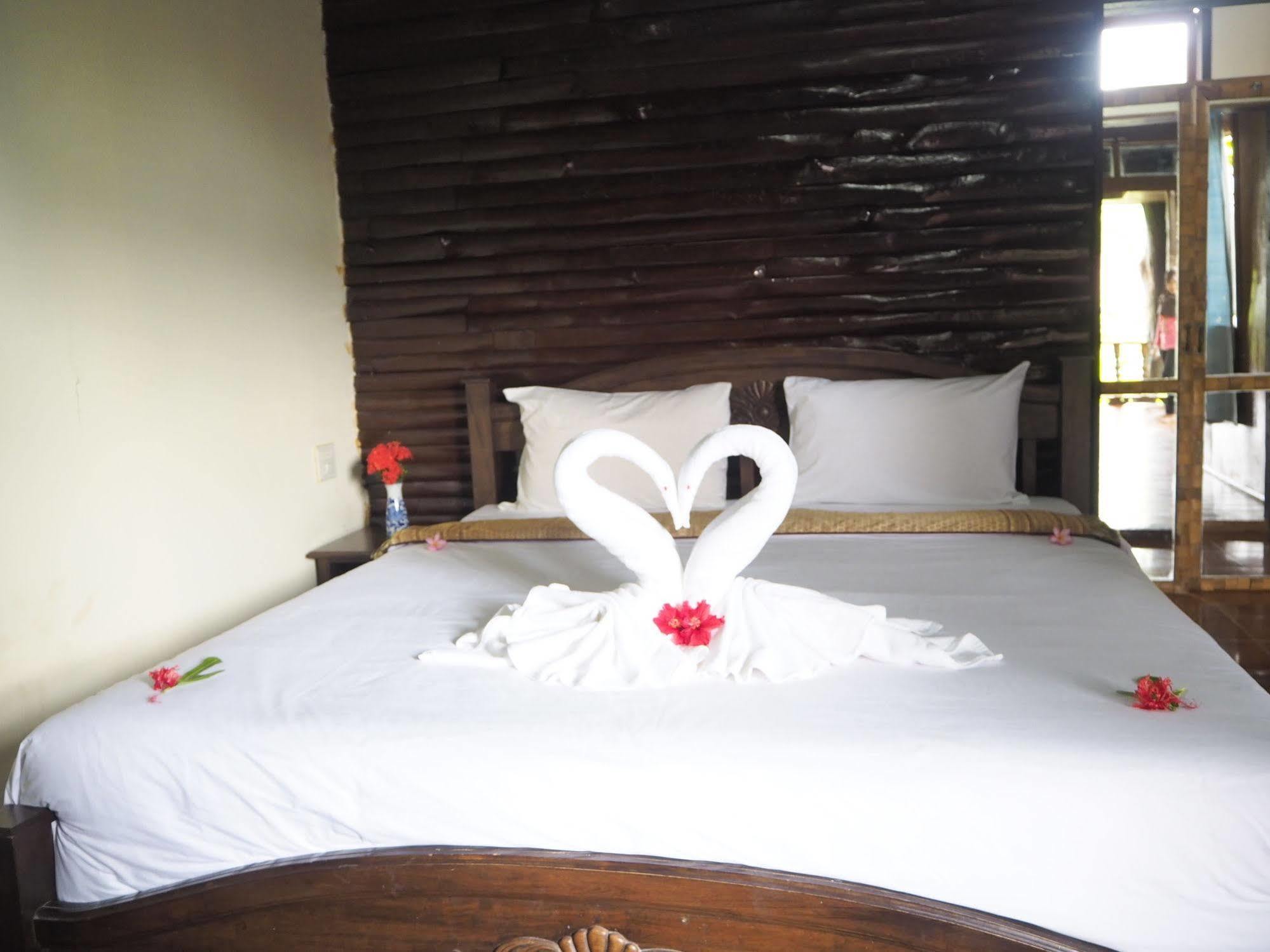 Euro Lanta White Rock Resort Ko Lanta Екстериор снимка